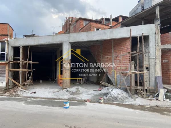 Galpão/Depósito/Armazém e 4 banheiros à Venda, 225 m² por R$ 370.000 - Caieiras - SP