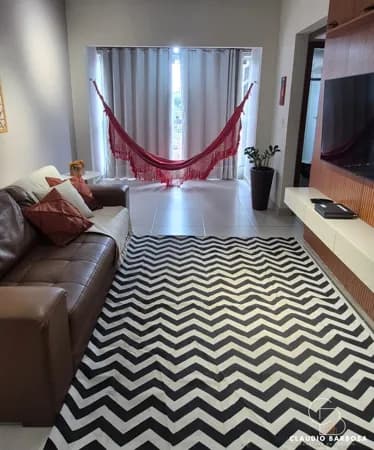 Lindo Apartamento de 02 Quartos,na quadra do mar em Itapuã com Varanda e Lazer Completo!