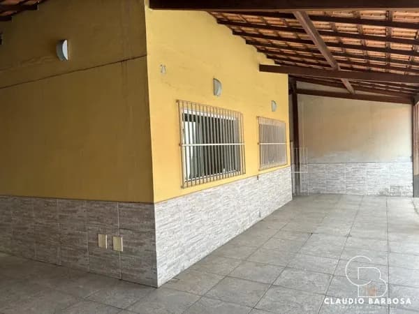 Casa com 3 quartos sendo uma suíte, área da casa 110m2... Ilha dos Bentos Vila Velha ES...