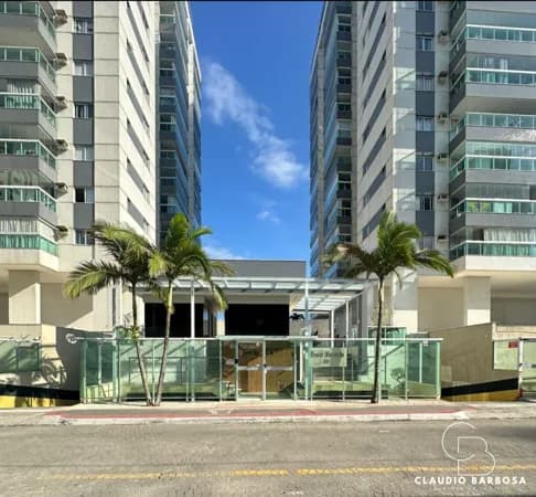 Lindo Apartamento com 02 Quartos´suíte, na quadra do mar Praia de Itaparica!