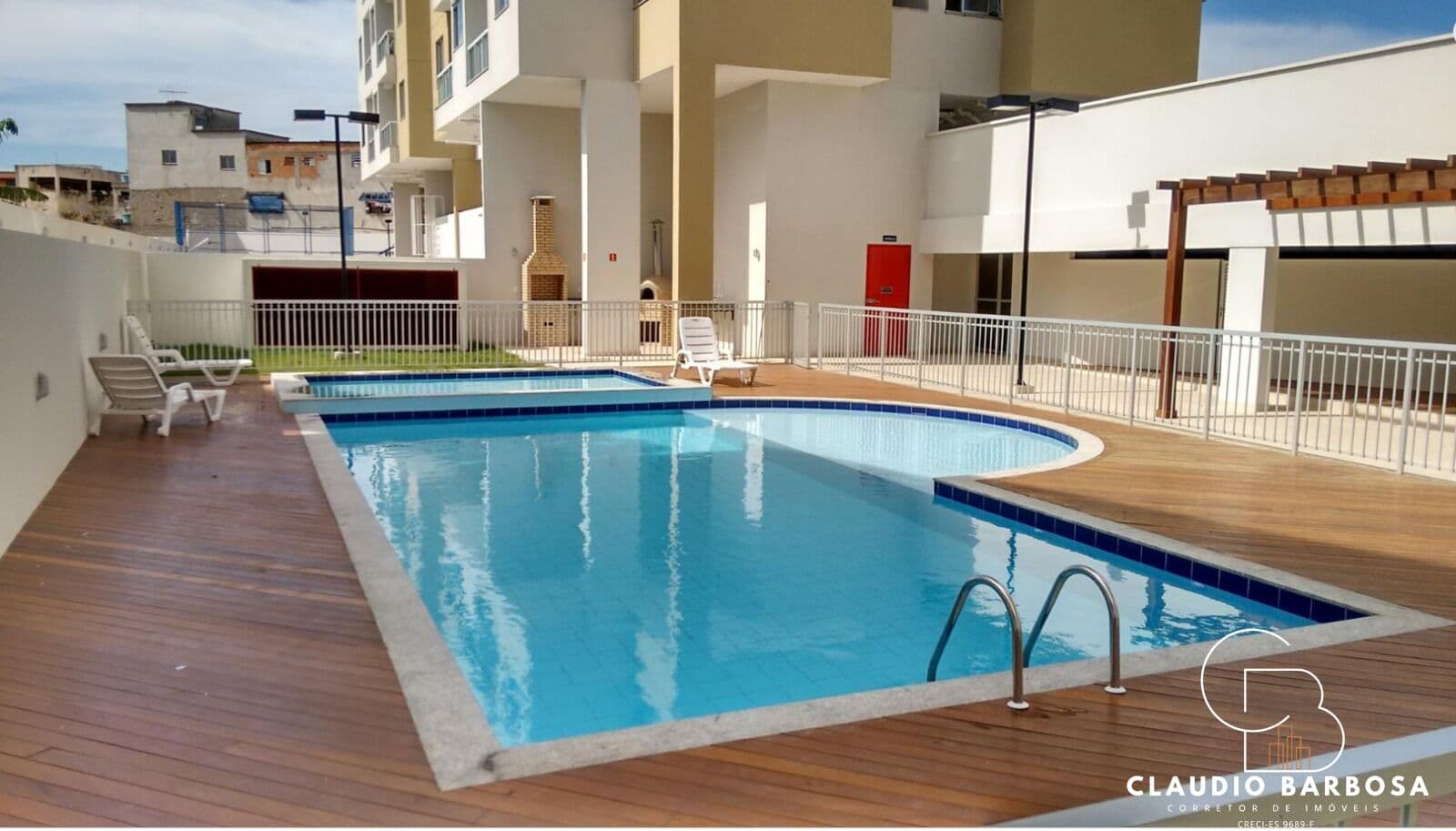 Lindo apartamento com 02 quartos varanda e lazer completo no Residencial clube Vila Aribiri. Vila Velha ES!