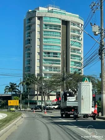 Lindo Apartamento de 03 Quartos/suíte..Residencial Serra Atlântico..Serra..ES