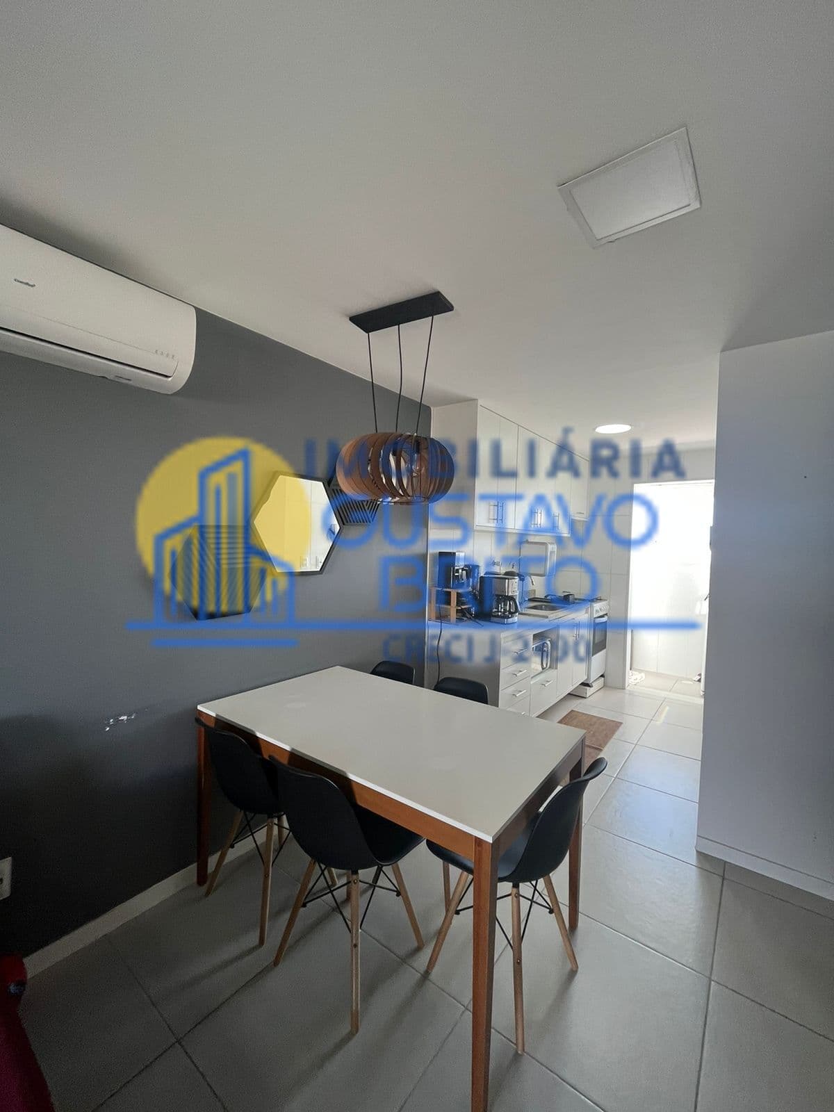 Flat com 2 suíte de alto padrão a poucos metros da Praia