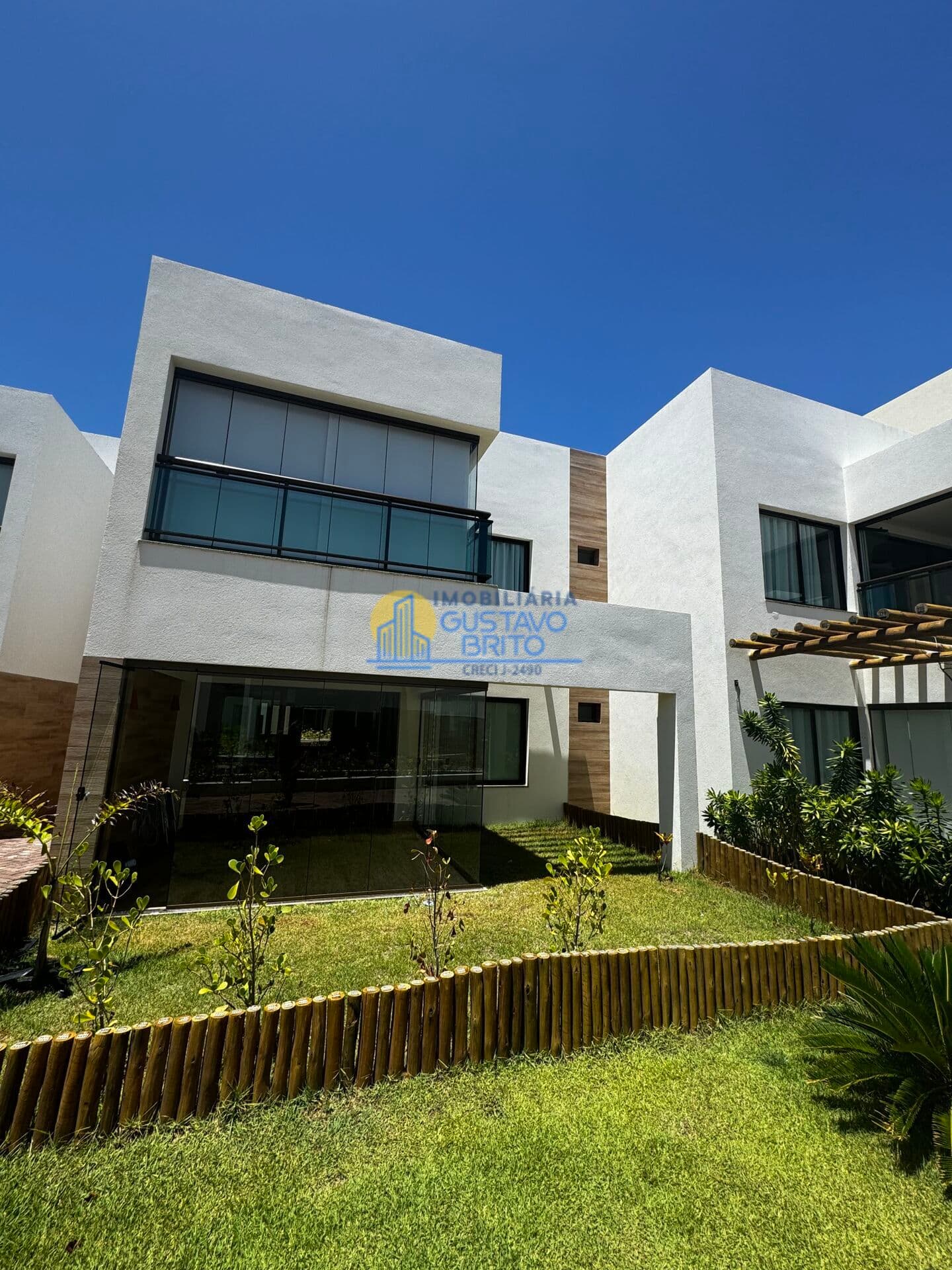Village térreo com 3 quartos pé na areia em Itacimirim