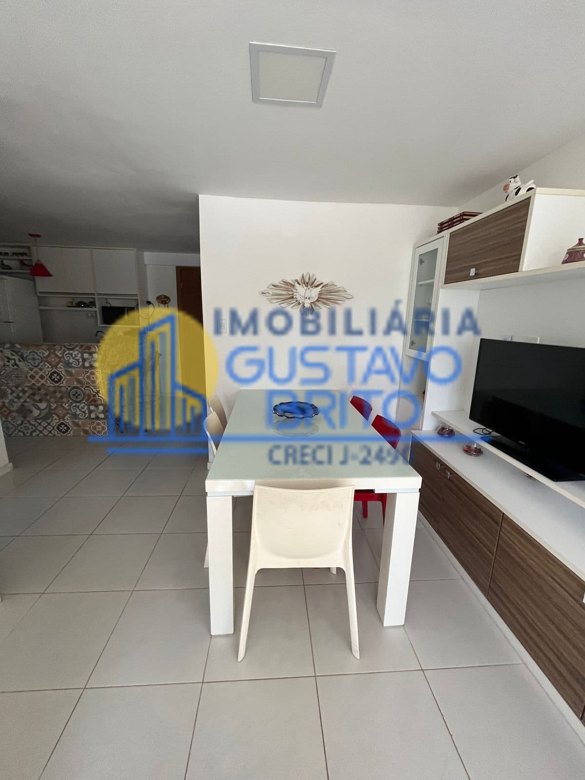 Flat térreo com 3 quartos na Praia de Guarajuba em Condomínio completo