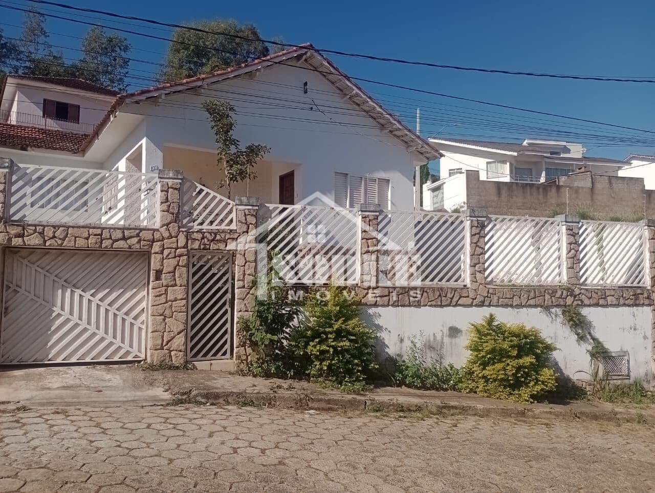Casa em Santa Rita do Sapucaí - Eletrônica
