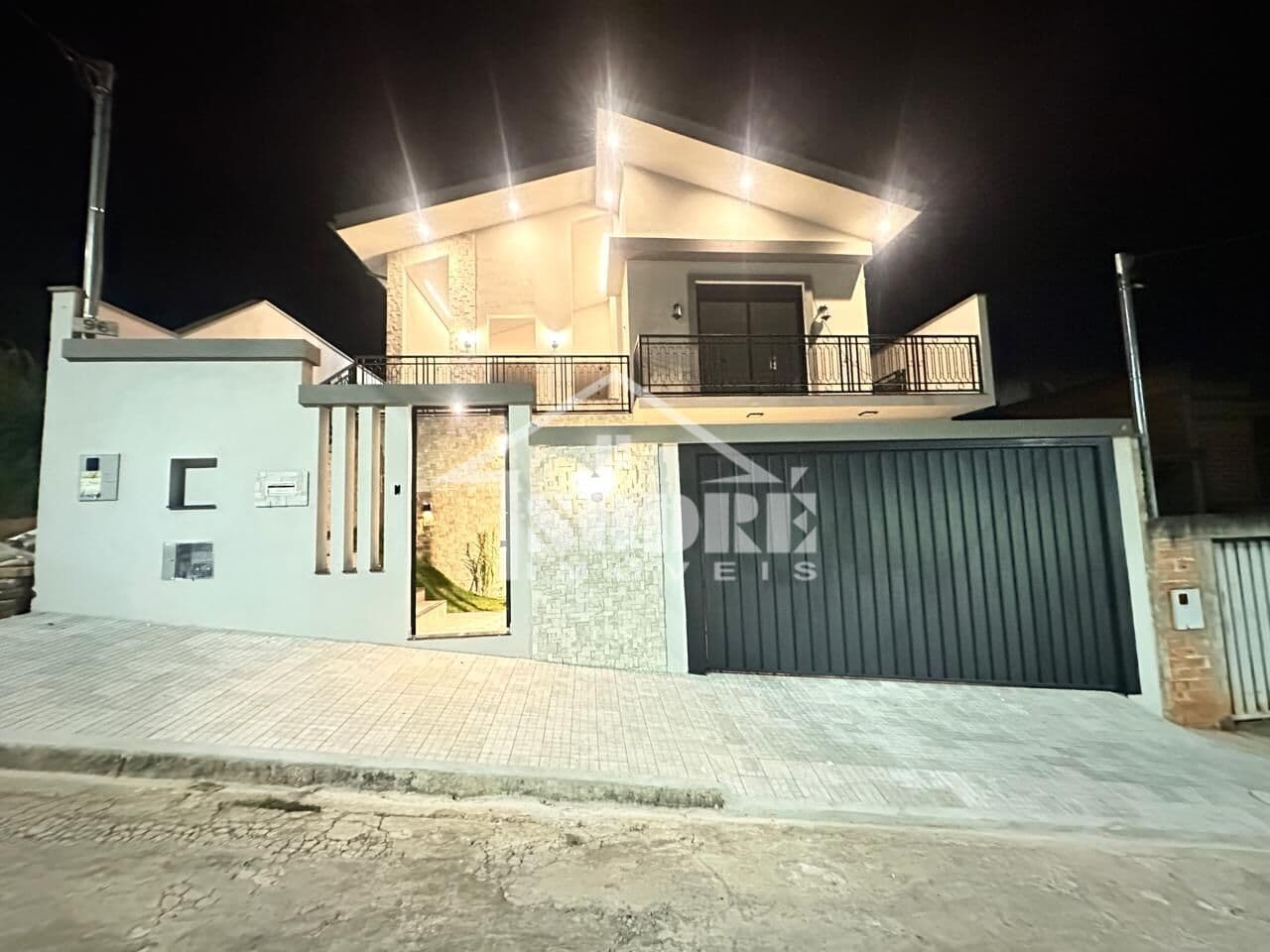 Casa em Santa Rita do Sapucaí - Viana