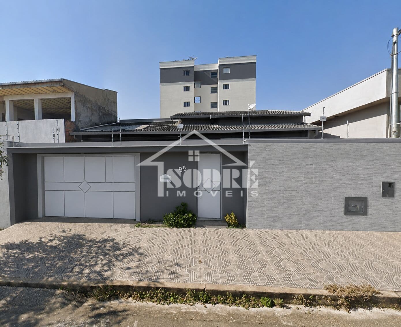 Casa em Pouso Alegre - Residencial Santa Rita II