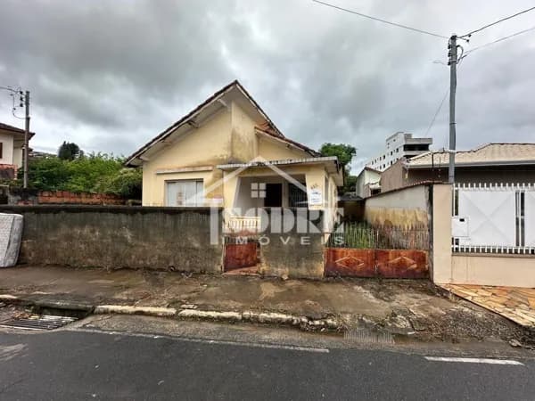 Casa em Santa Rita do Sapucaí - Centro
