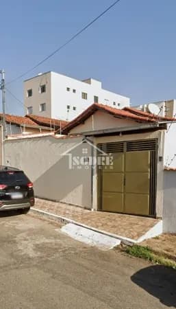 Casa em Pouso Alegre - Jardim Paraíso