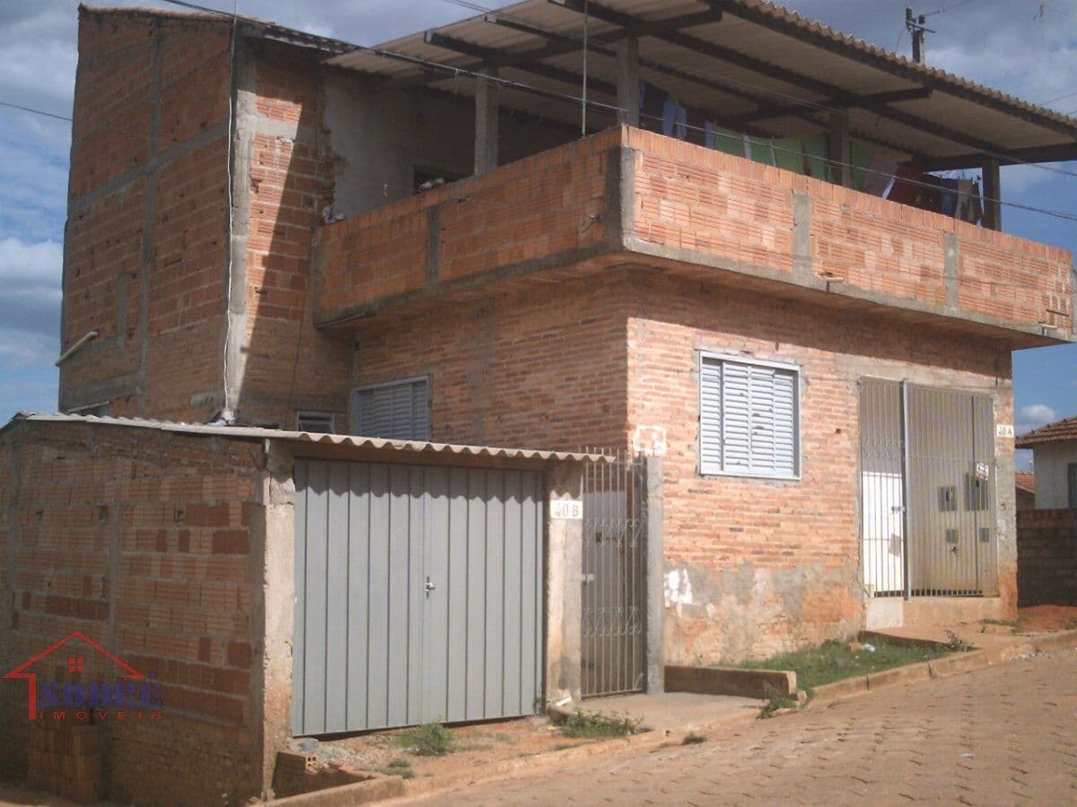 Sobrado Padrão para Venda em São Benedito Santa Rita do Sapucaí-MG