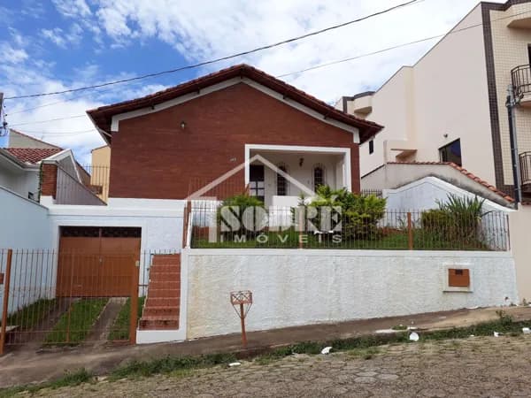 Casa em Santa Rita do Sapucaí - Delcides Teles