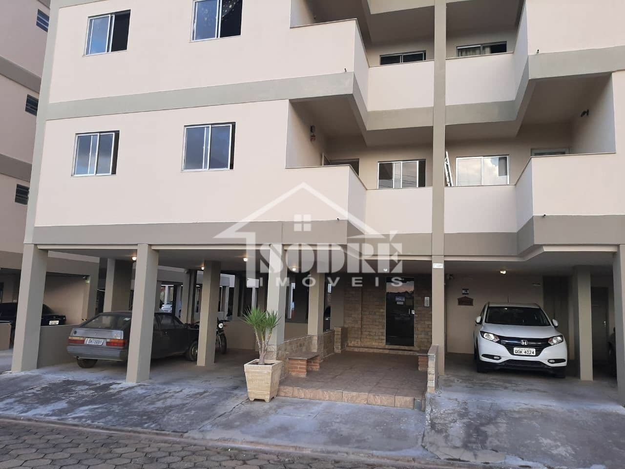 Apartamento Padrão à venda em Pouso Alegre/MG