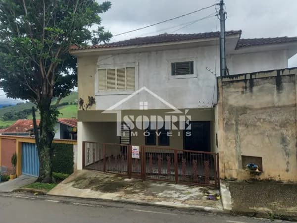 Casa em Santa Rita do Sapucaí - Delcides Teles