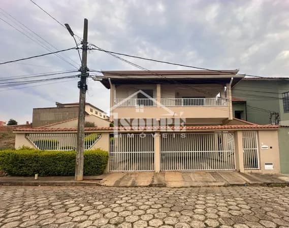 Casa em Santa Rita do Sapucaí - Monte Belo