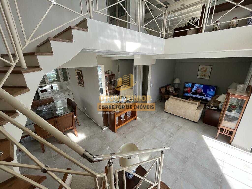 Linda Cobertura Duplex com 2 dormitórios sendo 2 suítes, 180m² - No bairro Vila Clementino
