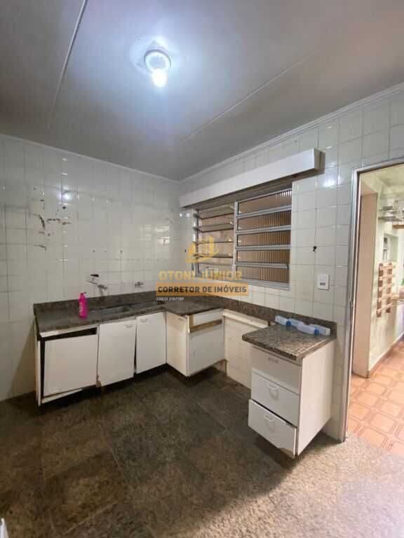 Sobrado com 2 dormitórios no bairro Sacomã, 114m² - R$340.000,00