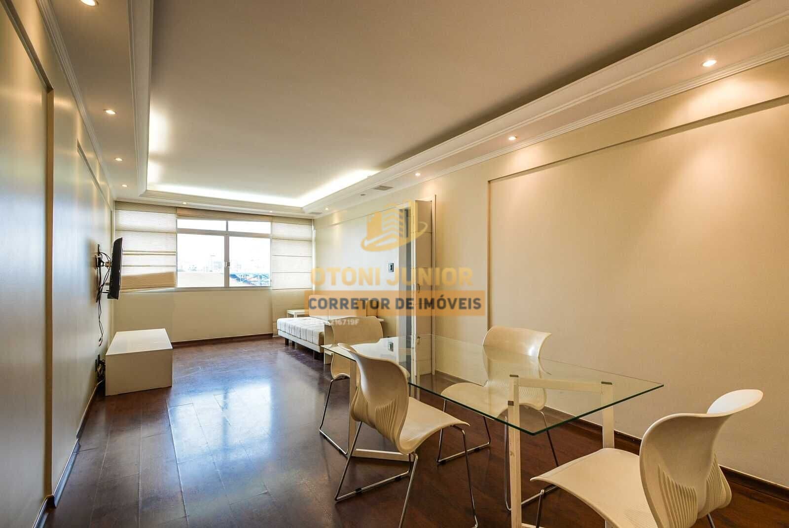Apartamento com 118m² | 2 dormitórios | 1 banheiro - No bairro Indianópolis