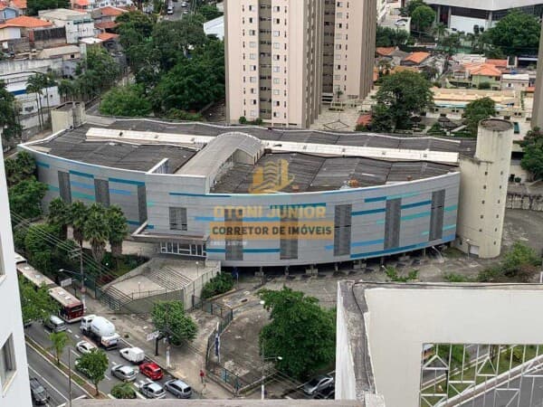 Prédio Comercial com 8.944m² construído