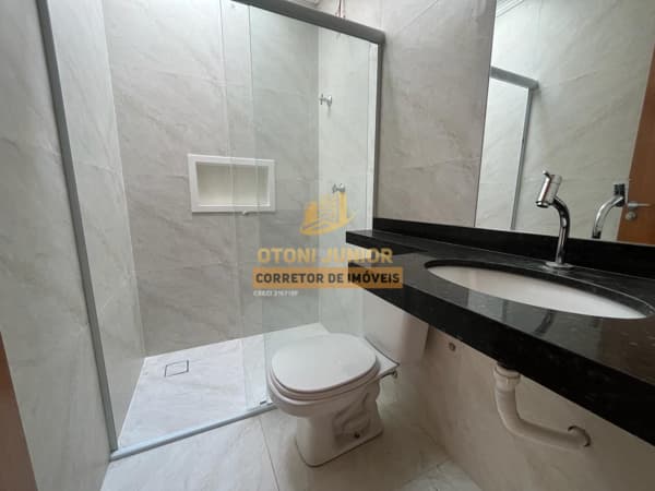 Sobrado novo, 3 dormitórios, 2 vagas - Venda R$720.000,00