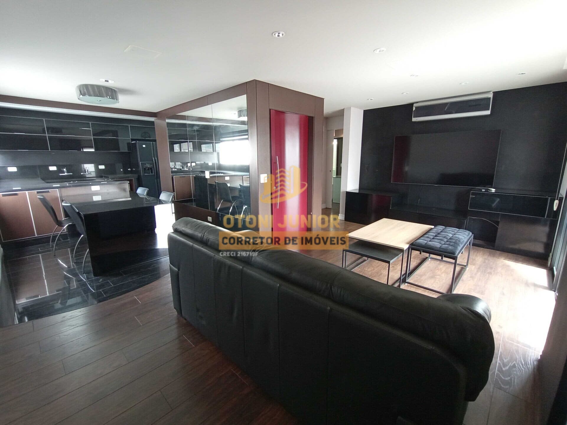 Lindo apartamento de altíssimo padrão com 2 dormitórios e 2 vagas | 107m²