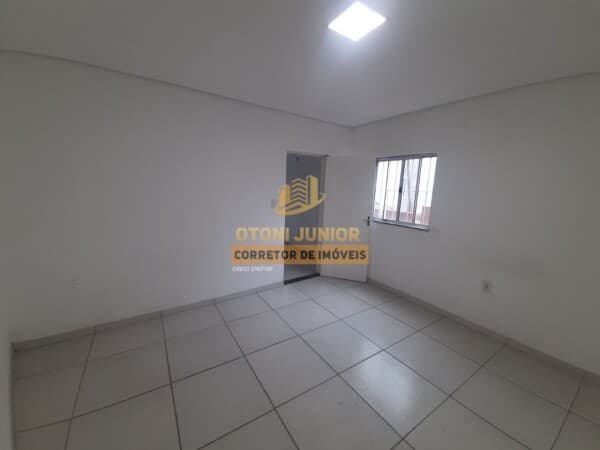 Prédio Comercial Estrada do Alvarenga