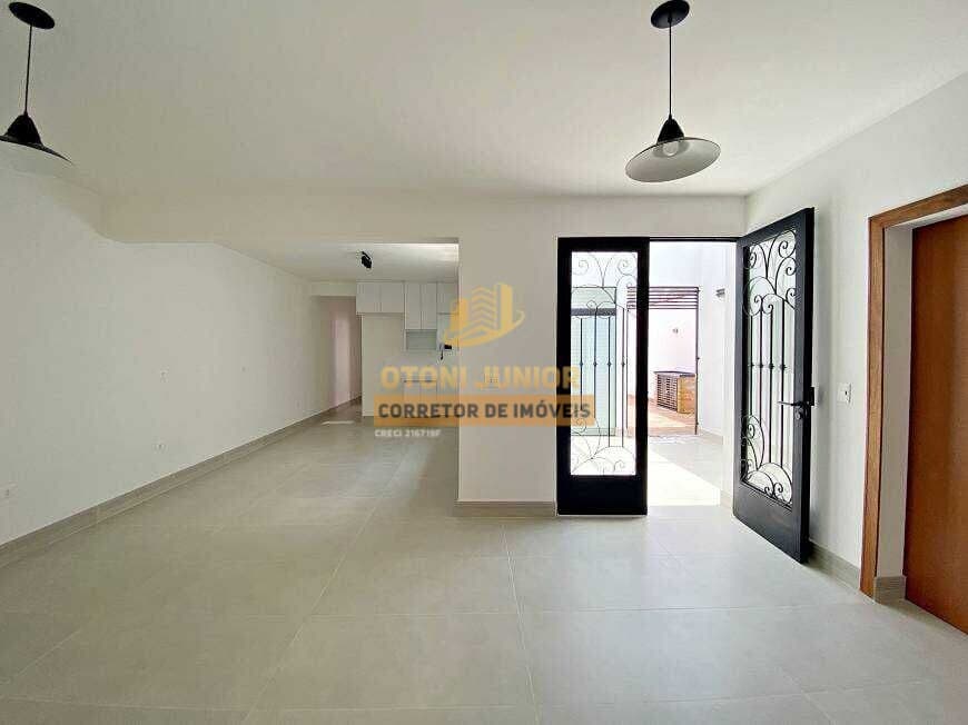 Linda casa térrea, toda reformada na Vila Clementino