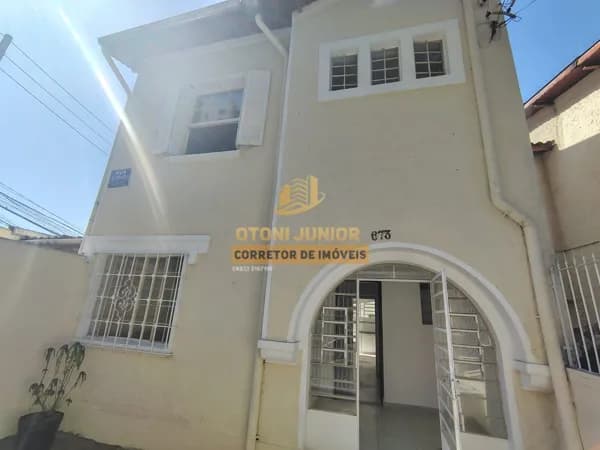 Casa Comercial ou Residencial para Alugar na Vila Mariana | 2 Andares | 2 Vagas