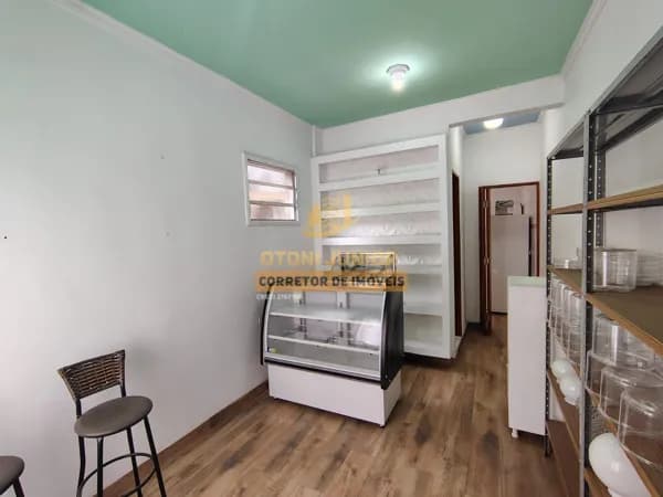 Imóvel versátil na Vila Missionária — ideal para residência ou ponto comercial