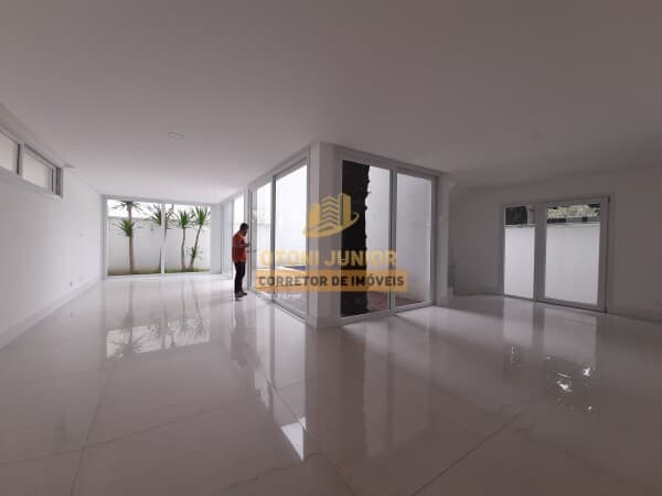 Casa em Condomínio