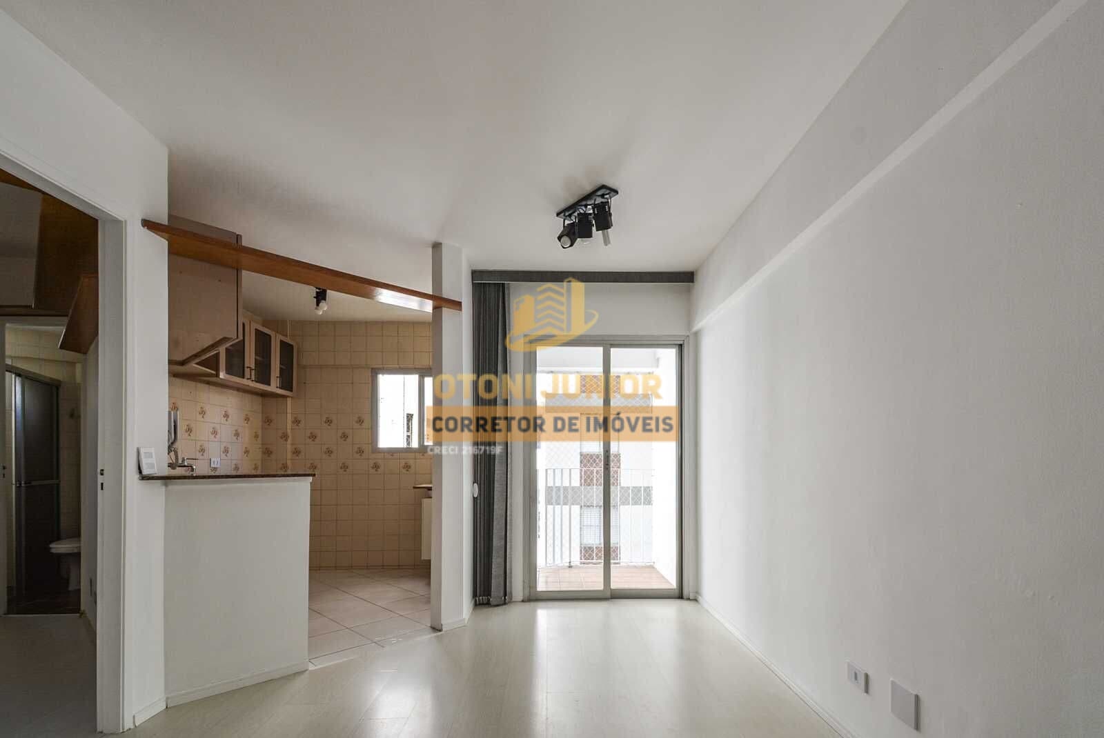 Apartamento com 35m², 1 vaga, 1 dormitório em Moema