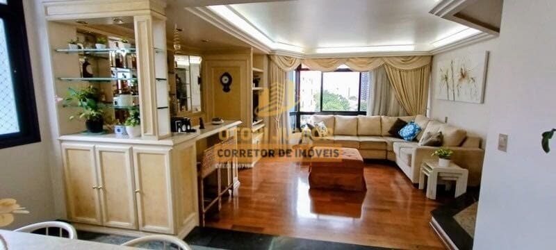 Apartamento com 4 suítes, 200m - Bosque da Saúde