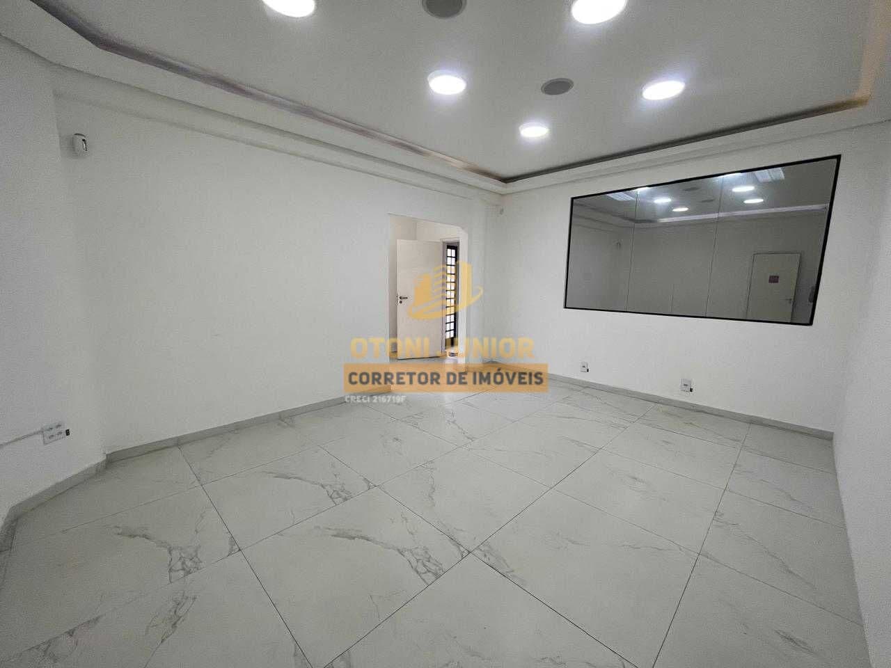 Excelente ponto comercial com 6 salas, 3 banheiros, 1 copa , 2 vagas - Saúde-SP