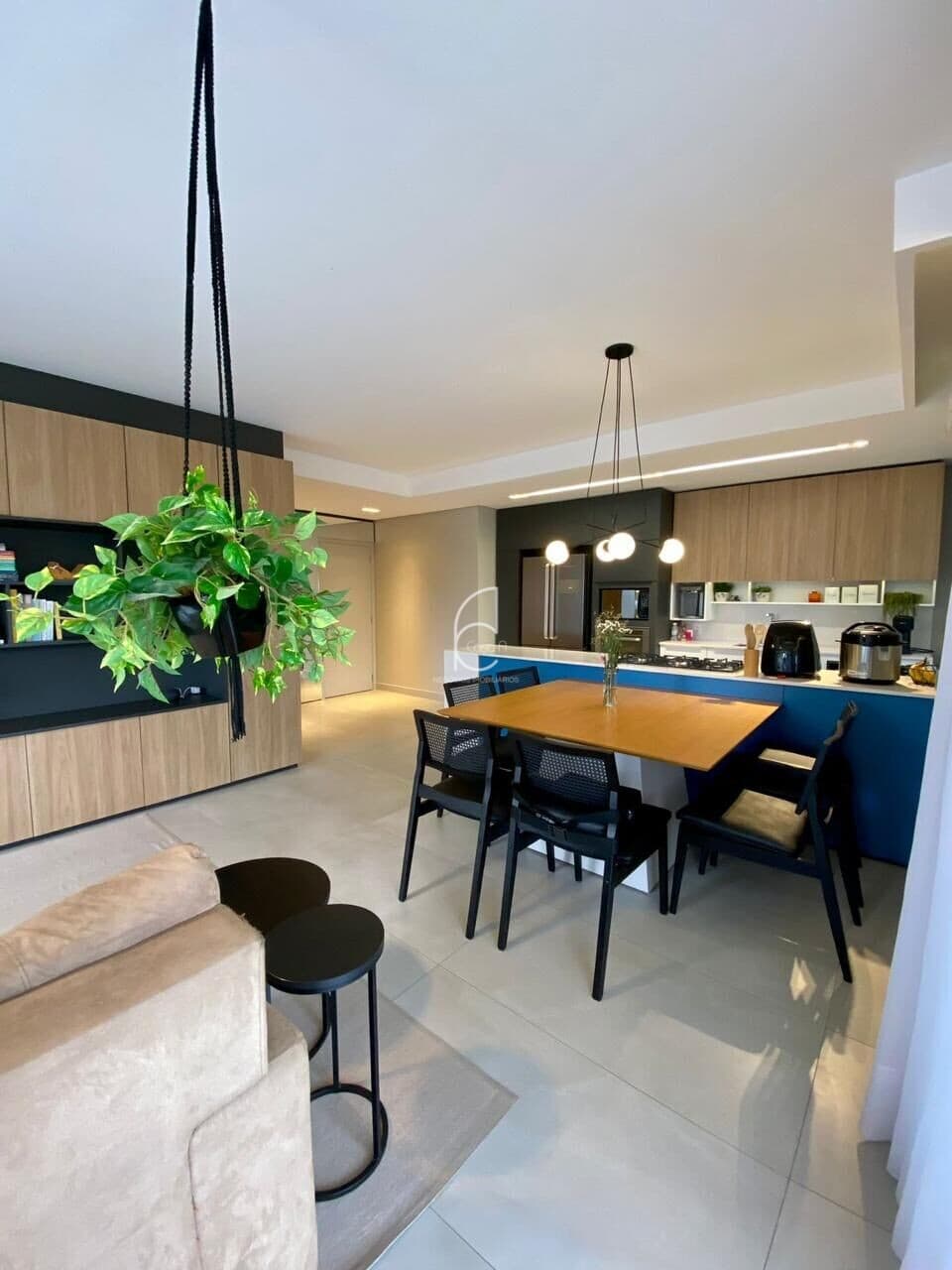 Apartamento Alto Padrão em Córrego Grande, Florianópolis/SC