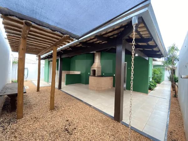 Casa à venda no bairro Cond. Royal Park em Uberlândia/MG