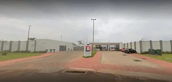 Terreno à venda no bairro Raros Alto Umuarama em Uberlândia/MG