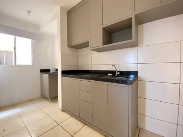 Apartamento à venda no bairro Jardim Celia em Uberlândia/MG