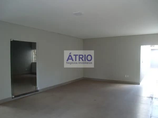 Casa Bairro Jardim Patricia.