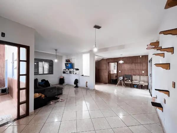 Casa à venda no bairro Jardim América em Uberlândia/MG