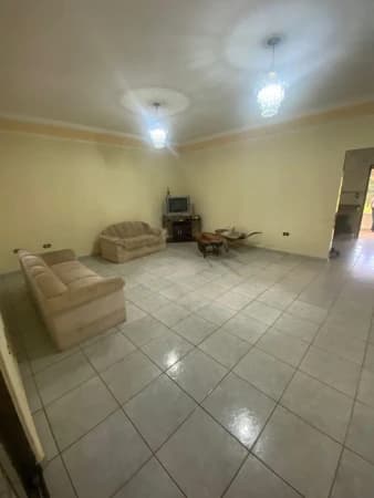 Casa à venda no bairro Chácaras Jockey Camping (Zona Oeste) em Uberlândia/MG