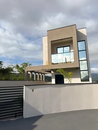 Sobrado em Aririu, Palhoça/SC