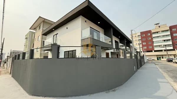 Sobrado em Pagani, Palhoça/SC