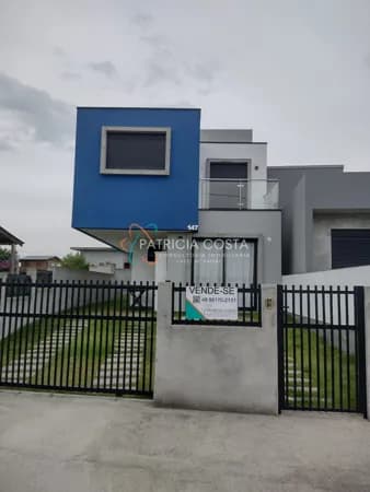 Lindo Sobrado no Bairro Encantada – Garopaba/SC