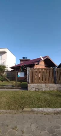 Casa Térrea á Venda no Ambrósio-Garopaba/SC