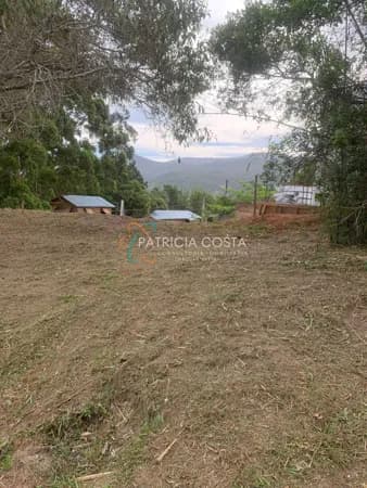 Lote Exclusivo com Vista e Projeto no Loteamento Village – Garopaba