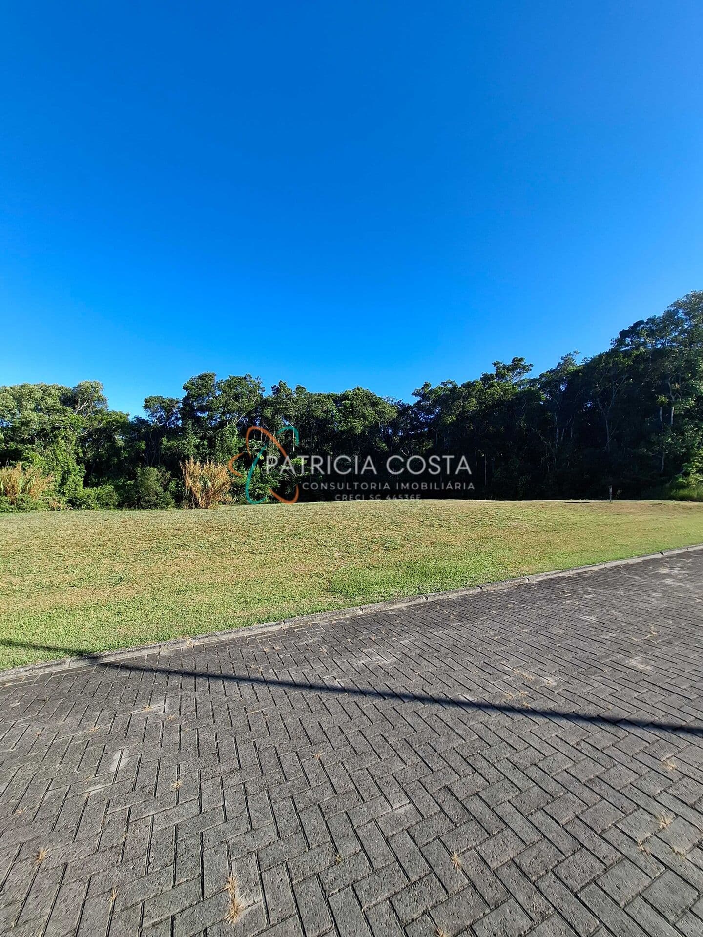 Terreno à venda no Condomínio Lagoa Azul- Imbituba/SC