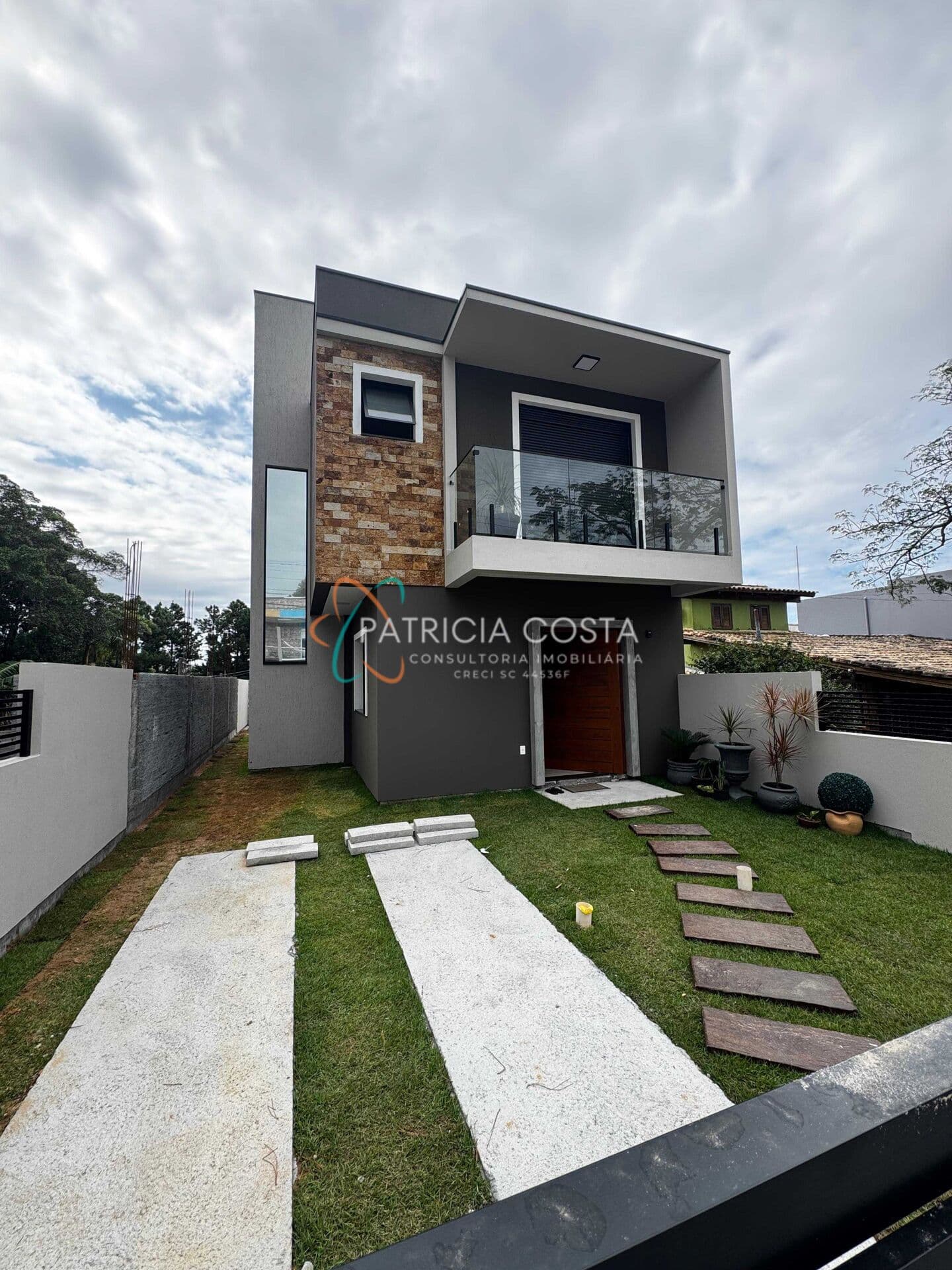 Casa a venda no Centro de Garopaba-SC