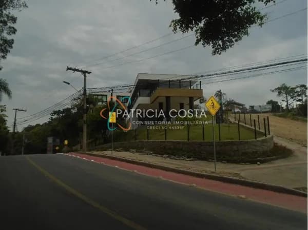 Linda Casa Alto Padrão em Condomínio Terrazas al Sole em Garopaba