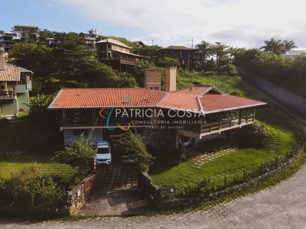 Casa Frente Mar à Venda na Praia da Vigia – Garopaba/SC 🌊