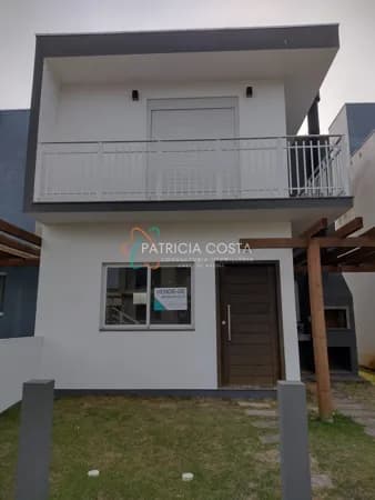 Sobrado á venda no bairro Ambrósio - Garopaba/SC